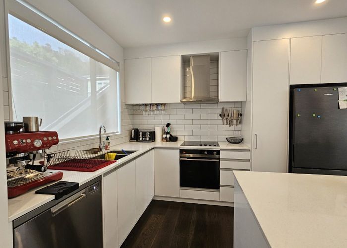  at 4/71 Raukawa Street, Stokes Valley, Lower Hutt, Wellington
