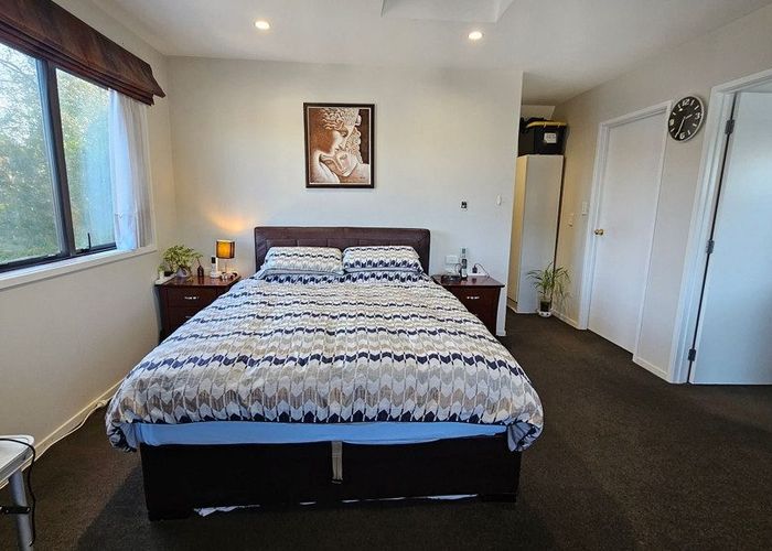  at 19A Crystal Avenue, Glendene, Waitakere City, Auckland