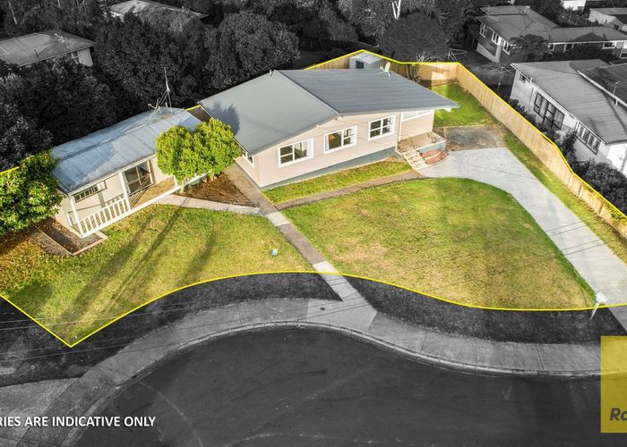  at 5 Rondorlyn Place, Manurewa, Manukau City, Auckland