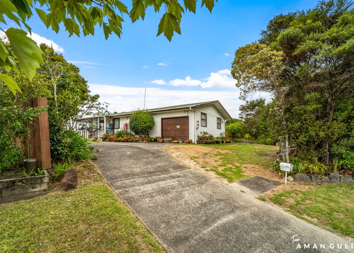  at 10 Alnack Place, Torbay, Auckland