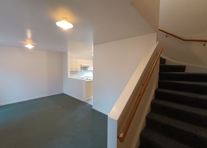  at 2/990 High Street, Avalon, Lower Hutt, Wellington