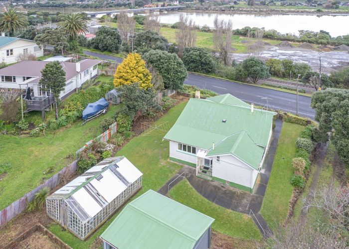  at 248 Taupo Quay, Gonville, Whanganui