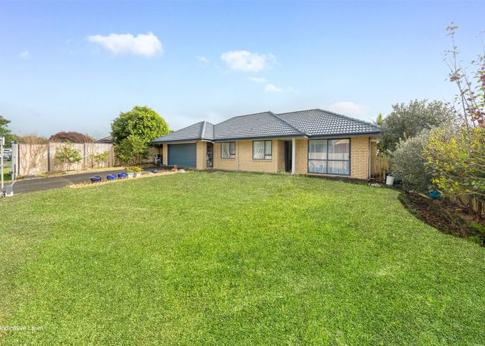  at 16 Frank Bunce Grove, Flat Bush, Auckland