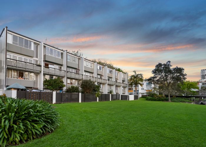  at 15/148 Howe Street, Freemans Bay, Auckland City, Auckland