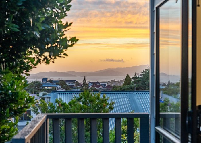  at 222 Major Drive, Kelson, Lower Hutt, Wellington