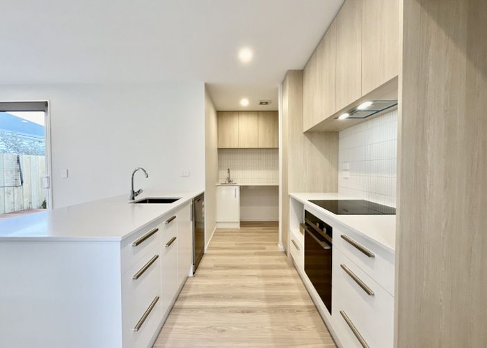  at 98C Geraldine Street, Edgeware, Christchurch City, Canterbury
