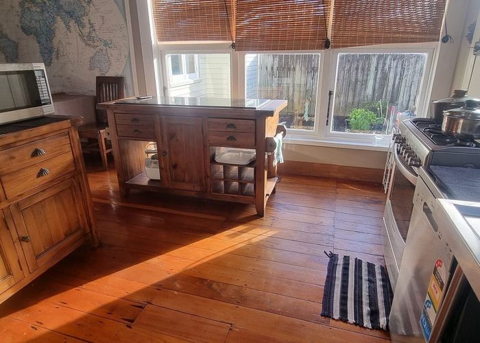  at Waterloo, Lower Hutt, Wellington