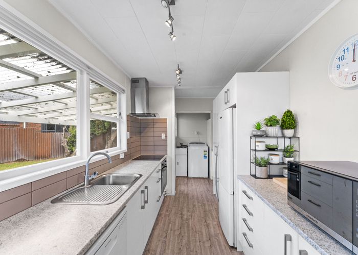  at 7 Rainbow Place, Wattle Downs, Manukau City, Auckland