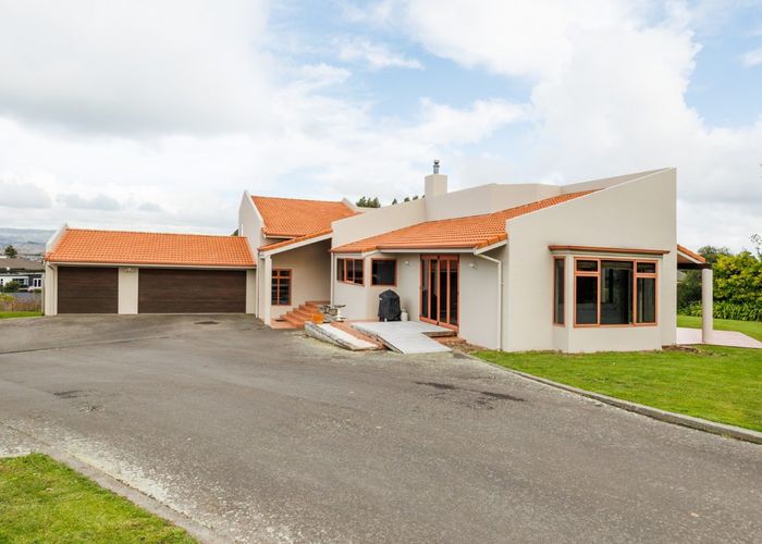  at 25 Schnell Drive, Kelvin Grove, Palmerston North