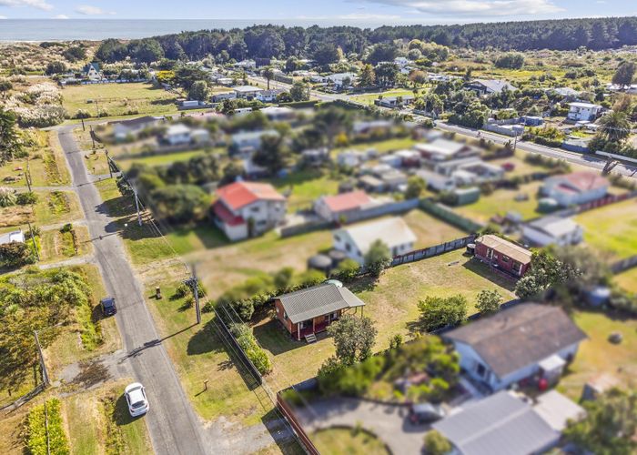  at 29 Tuiti Street, Hokio Beach