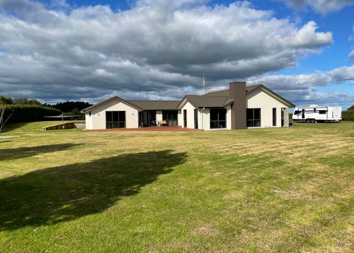  at 300B Pinnacle Hill Road, Bombay