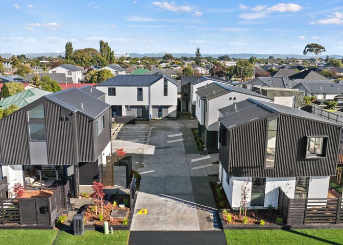  at 1/15 Silvester Street, Woolston, Christchurch City, Canterbury