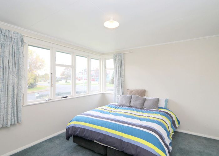  at 12 Lithgow Place West, Glengarry, Invercargill, Southland