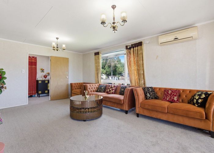  at 14 Rangataua Street, Welcome Bay, Tauranga, Bay Of Plenty