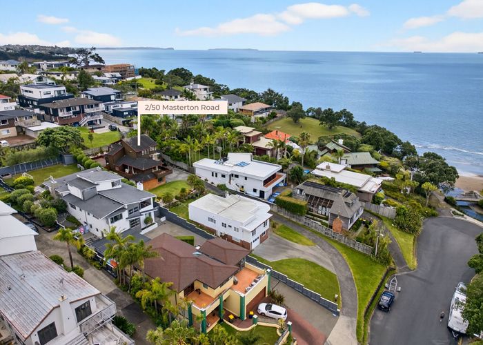  at 1 & 2/50 Masterton Road, Rothesay Bay, North Shore City, Auckland