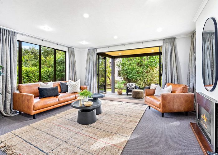  at 98b Western Hills Drive, Kensington, Whangarei, Northland