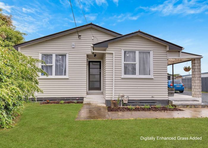  at 6 Duncan Place, Highbury, Palmerston North