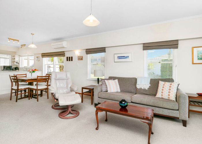  at 2/1 Purchas Road, Hauraki, Auckland