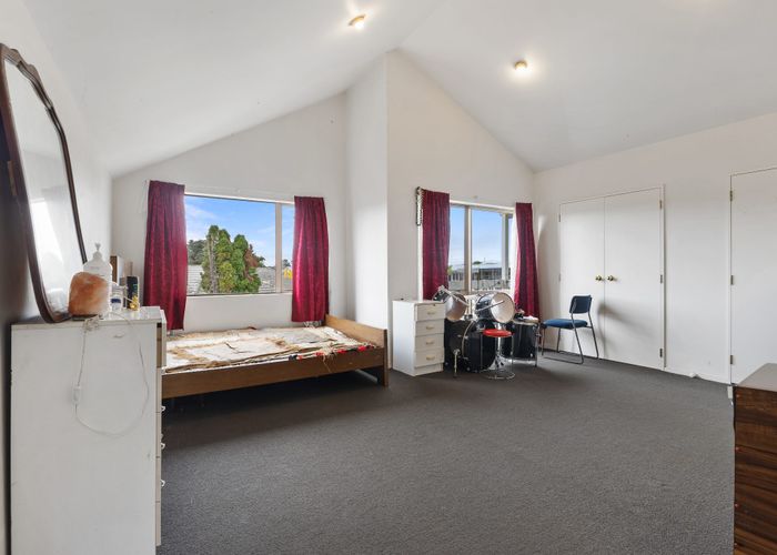  at 24 Abiru Crescent, Favona, Manukau City, Auckland