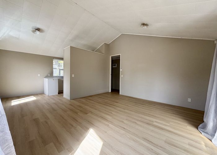  at 3/42 Fairlands Avenue, Waterview, Auckland City, Auckland