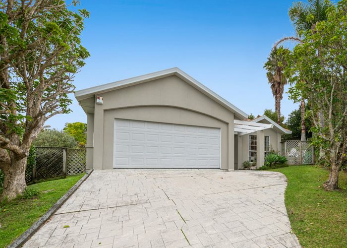  at 12 Godwin Court, Unsworth Heights, Auckland