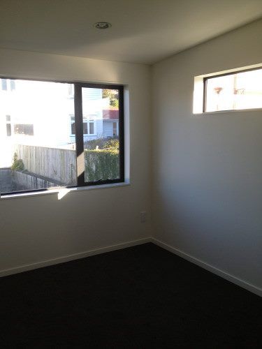  at 7/11 Gordon Place, Newtown, Wellington