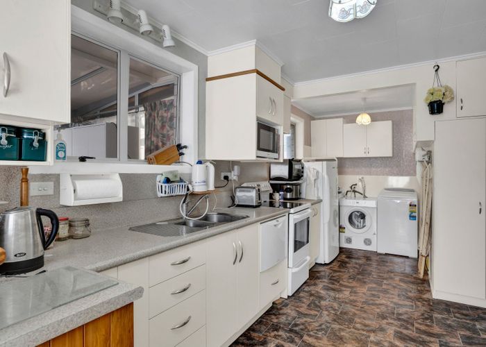  at 40 Oberon Street, Stratford, Stratford, Taranaki