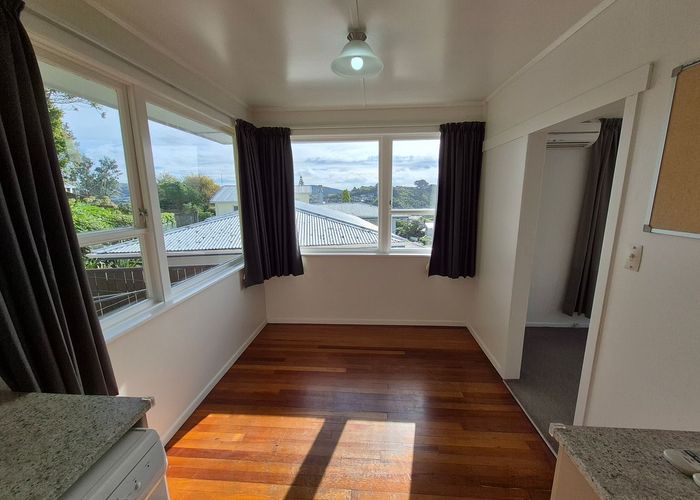  at 92 Beazley Avenue, Paparangi, Wellington, Wellington