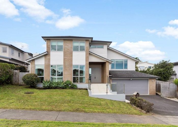  at 16 Oak Bark Drive, Schnapper Rock, Auckland