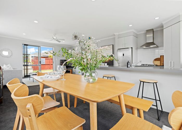  at 11 Aporo Drive, Kumeu