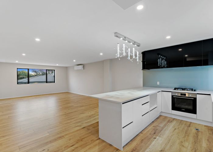 at 1,8/273 Mt Albert Road, Sandringham, Auckland City, Auckland