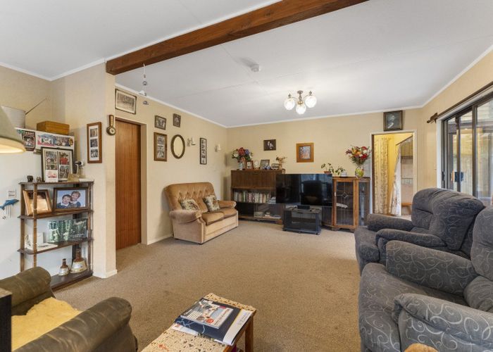  at 81 Norfolk Crescent, Otaki Beach, Otaki