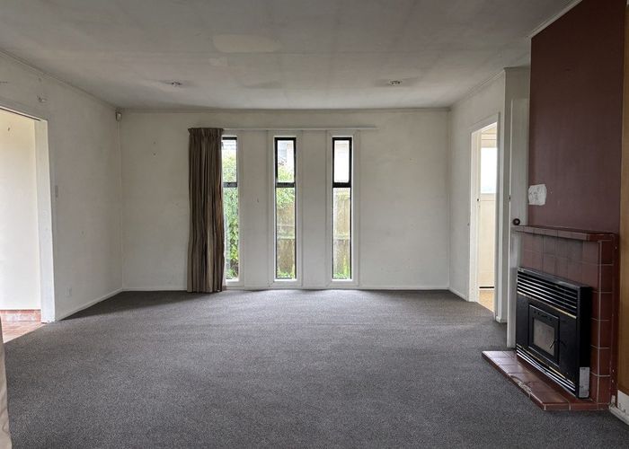  at 51 Highsted Road, Bishopdale, Christchurch