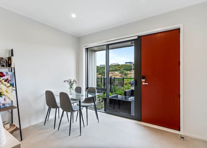  at 153 Glenvar Ridge Road, Long Bay, North Shore City, Auckland
