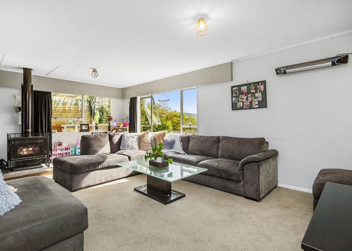  at 31 Fraser Street, Wainuiomata, Lower Hutt, Wellington