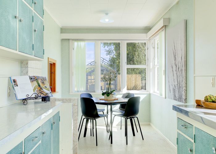  at 21 Sundown Crescent, Melville, Hamilton