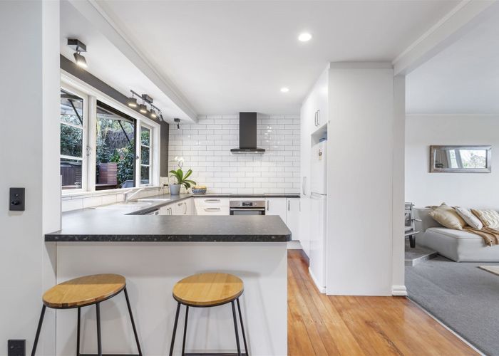  at 7 Woodhams Street, Beach Haven, Auckland