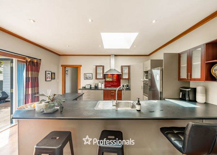  at 143 Whites Line East, Waiwhetu, Lower Hutt, Wellington