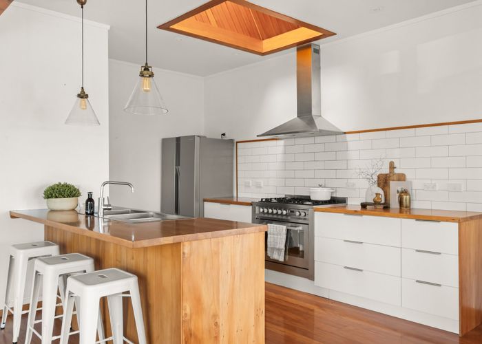  at 60 Douglas Street, Okitu, Gisborne