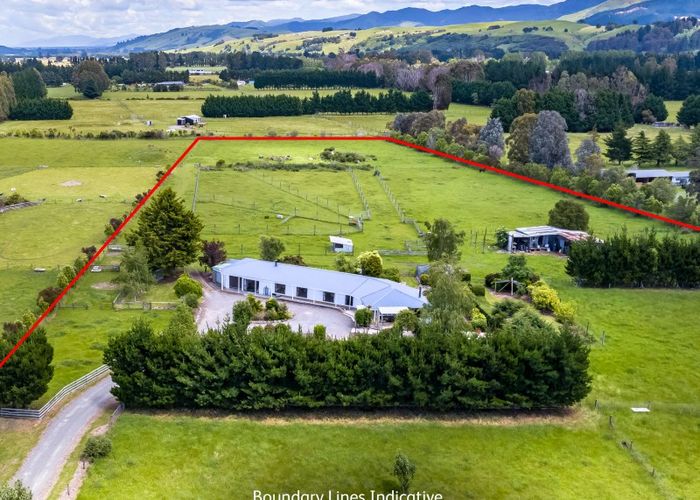  at 423 Norfolk Road, Waingawa