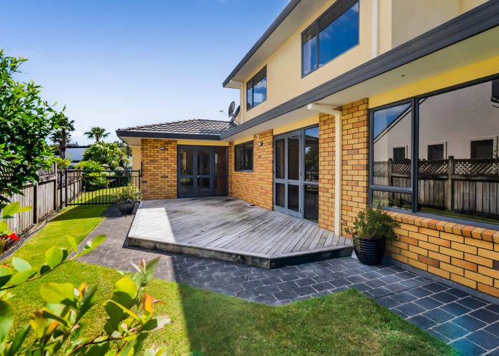 at 102 Branch Road, Highlands Park, New Plymouth, Taranaki