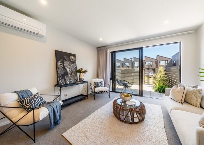  at 17B Cuba Street, Petone, Lower Hutt, Wellington