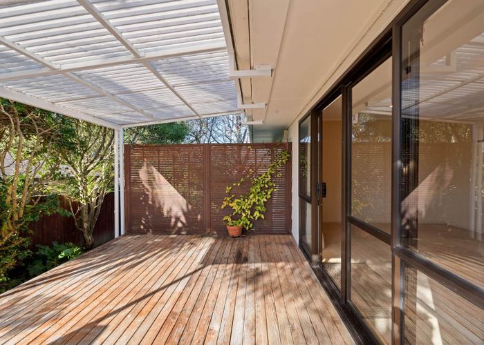  at 2/70 Butterworth Drive, Glendene, Waitakere City, Auckland