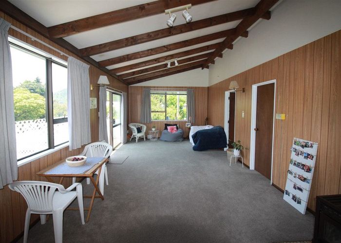  at 10 Huia Street, Waikawa, Picton
