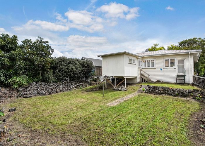  at 140 Peary Road, Mount Eden, Auckland City, Auckland