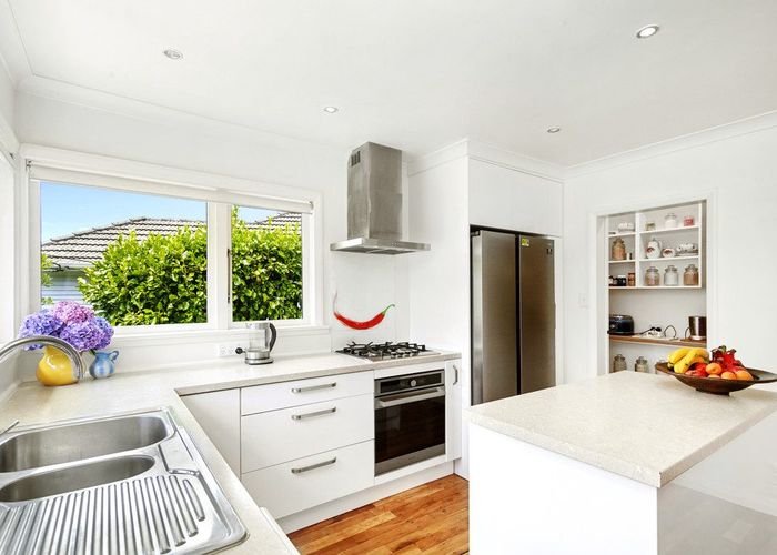  at 37 Lees Grove, Wainuiomata, Lower Hutt
