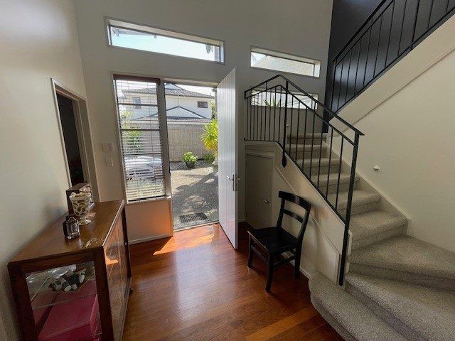  at 2/16 Tobruk Crescent, Milford, North Shore City, Auckland