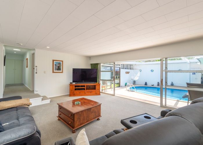  at 7 Snell Grove, Clouston Park, Upper Hutt, Wellington