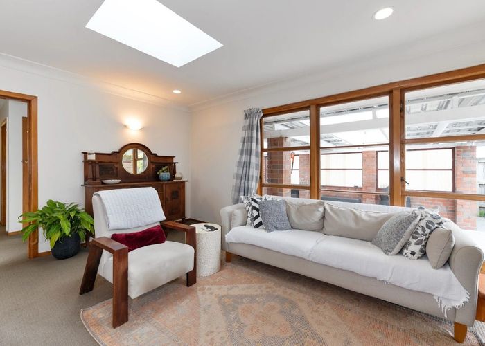  at 24 Trinidad Street, Blockhouse Bay, Auckland