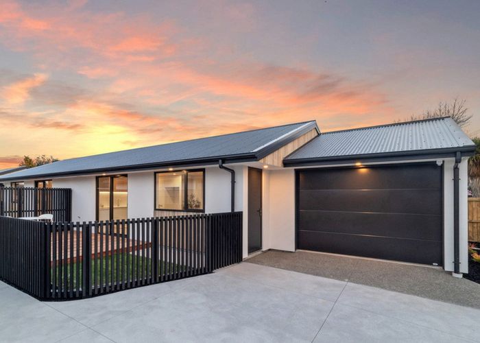  at 8 Larch Place, Casebrook, Christchurch City, Canterbury